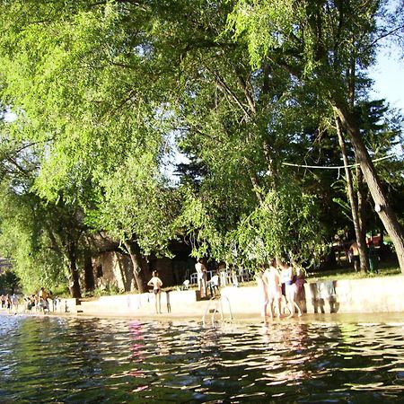 Caminomorisco Hotel Rural Cristania מראה חיצוני תמונה